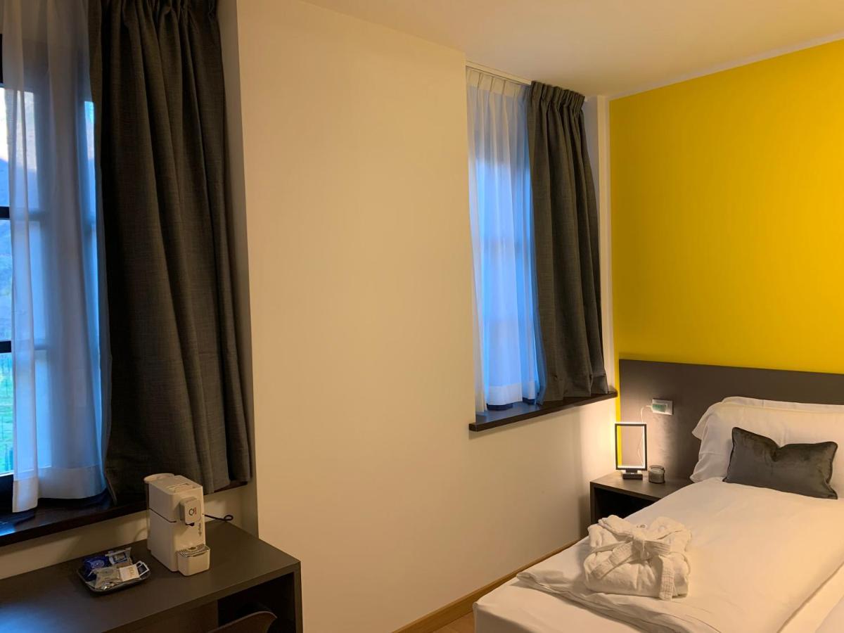 Guest House Le Cassandre Sondrio Buitenkant foto