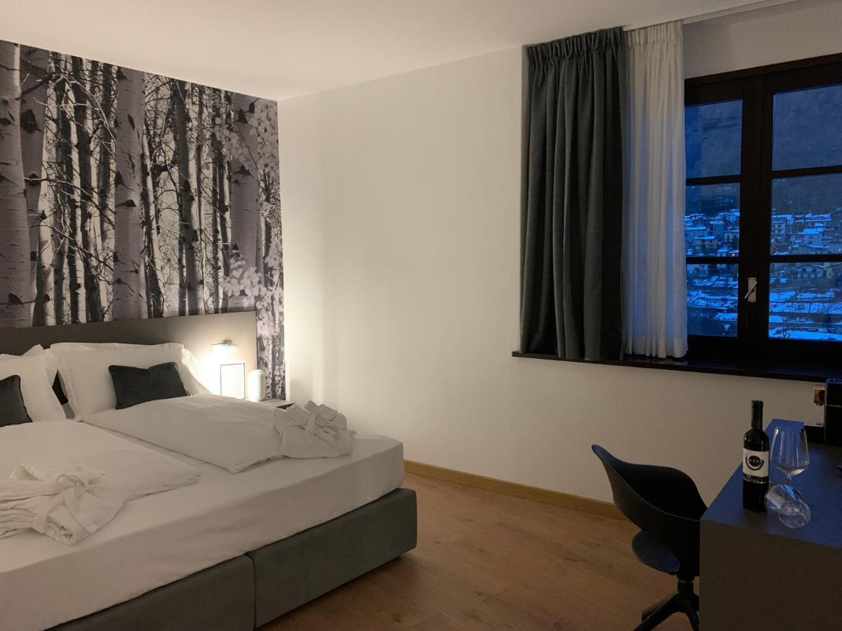 Guest House Le Cassandre Sondrio Buitenkant foto