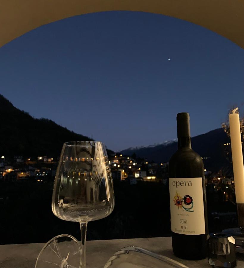 Guest House Le Cassandre Sondrio Buitenkant foto